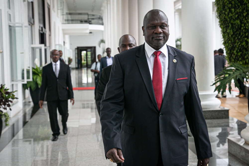 South Sudan VP Riek Machar's ex-deputy joins rival as infighting grows