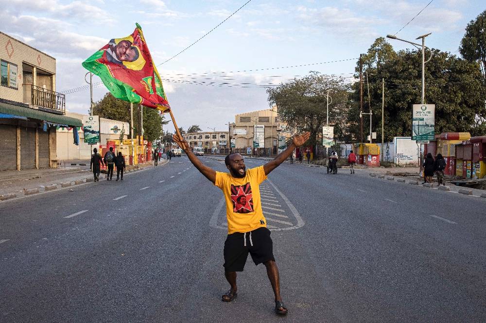 Zambian opposition leader takes oath of office for presidency