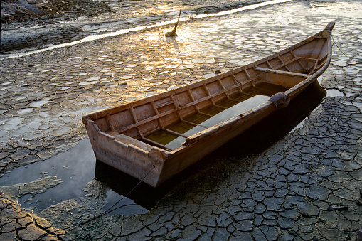 Boat sinking