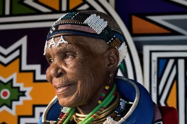 Esther Mahlangu