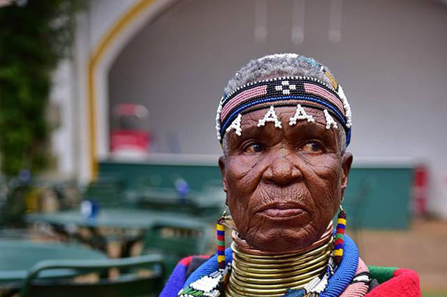 Esther Mahlangu