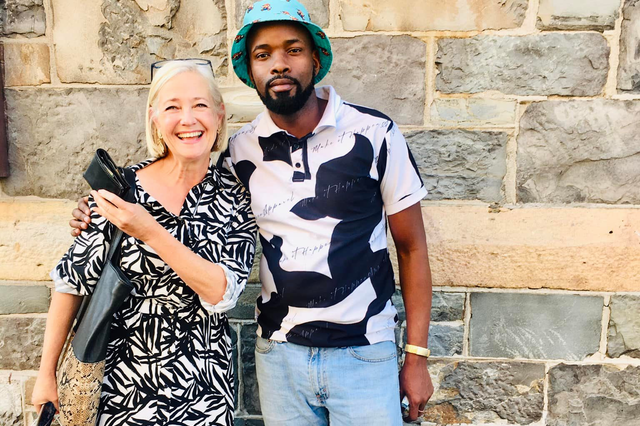 Cape Town entrepreneur tracks down owner of lost wallet... gets rewarded