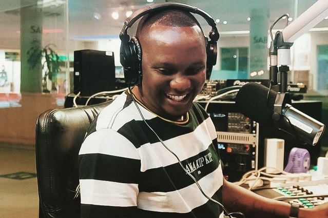 'Why would I pay?' - Mo Flava refuses to pay R4000 bill that a group of girls sent over to him