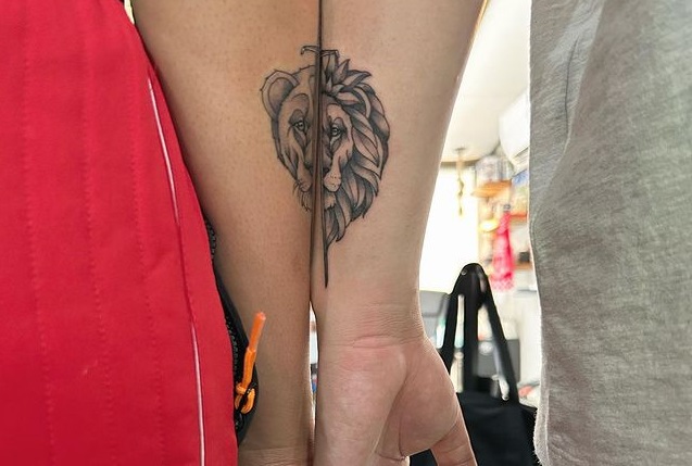 25 Most Meaningful Couple Tattoos With Photos