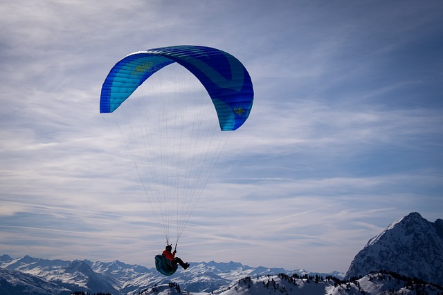 Paragliding