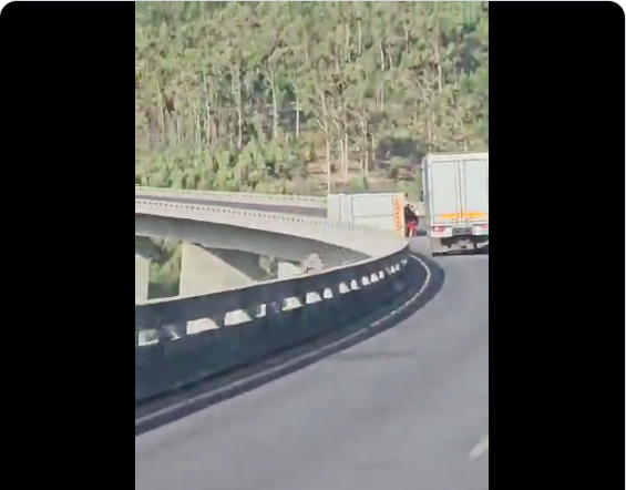 WATCH | Winds wreak havoc in Western Cape: Truck blown off N1 near Huguenot tunnel