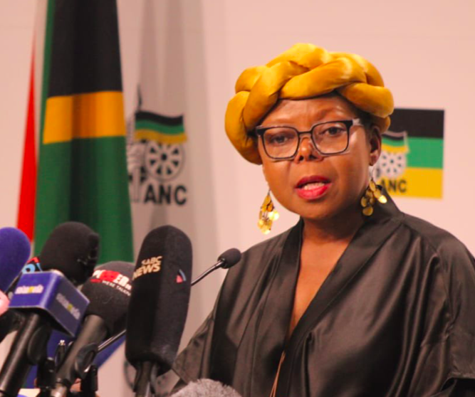 Mahlengi Bhengu-Motsiri