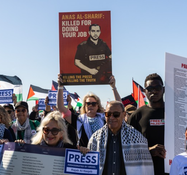 Cape Town journalists protest against Israel for killing Palestinian reporters