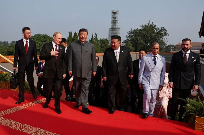 Putin and China Military