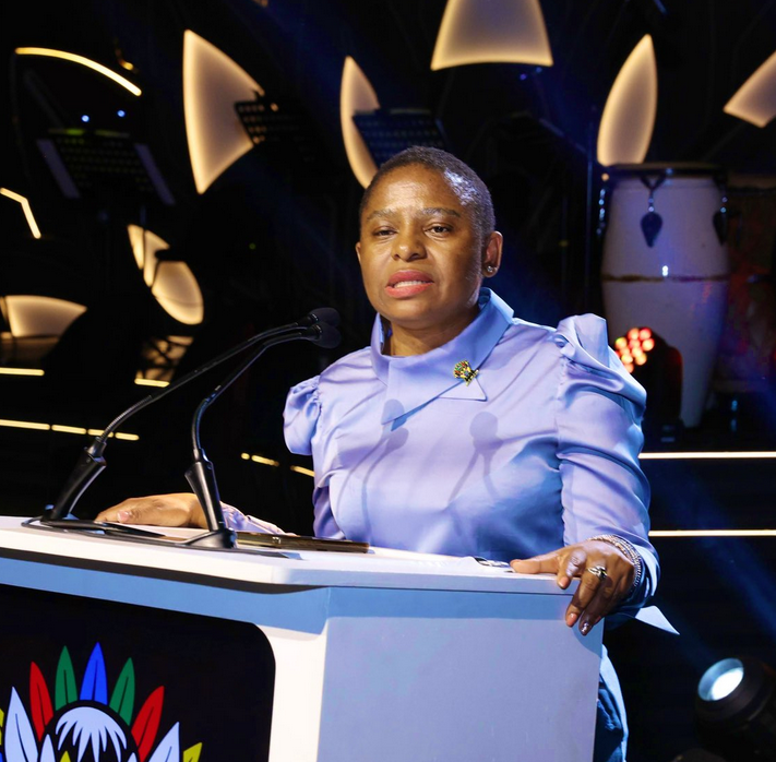 Khumbudzo Ntshavheni