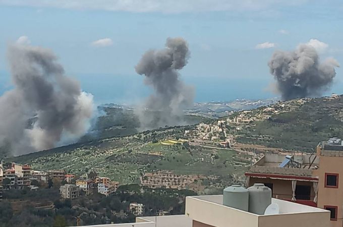 Israel strikes Hezbollah