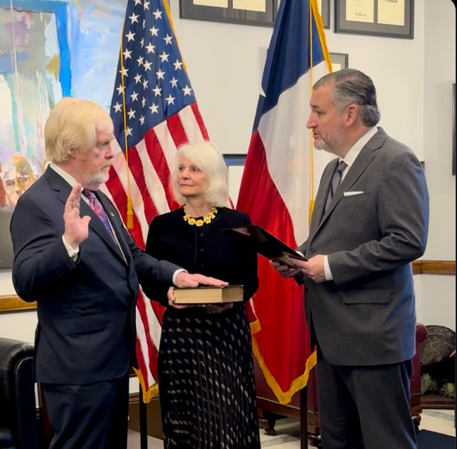 TRUMP’S MAN IN PRETORIA! New US envoy sworn in as SA–US tensions simmer