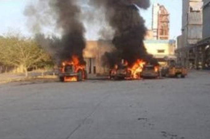 Three industrial sites attacked, civilians kidnapped in Mali