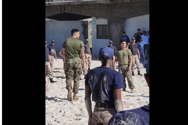 WATCH | US Marines train Cape Town metro police cadets on Muizenberg Beach