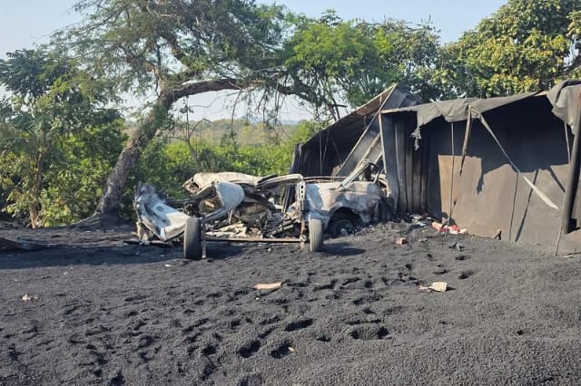 WATCH | Seven dead after horror N4 crash leaves taxi engulfed in flames