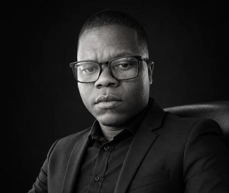 Solly Tau Makofane