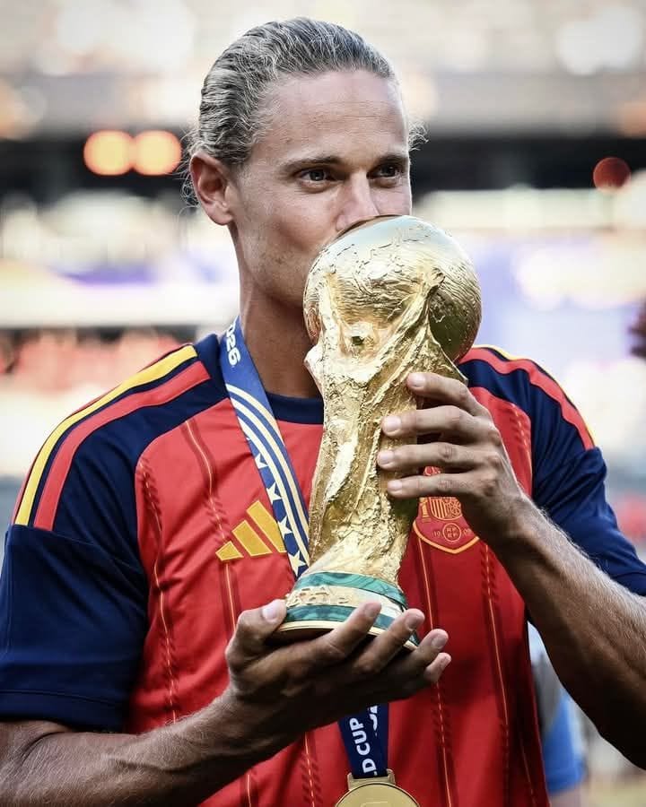 World Cup winner Llorente retires from Spain team at 31