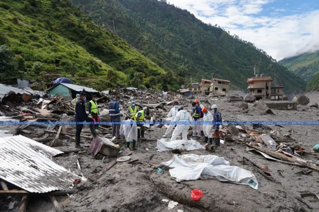 Women survivors face sanitation woes in Nepal relief camp