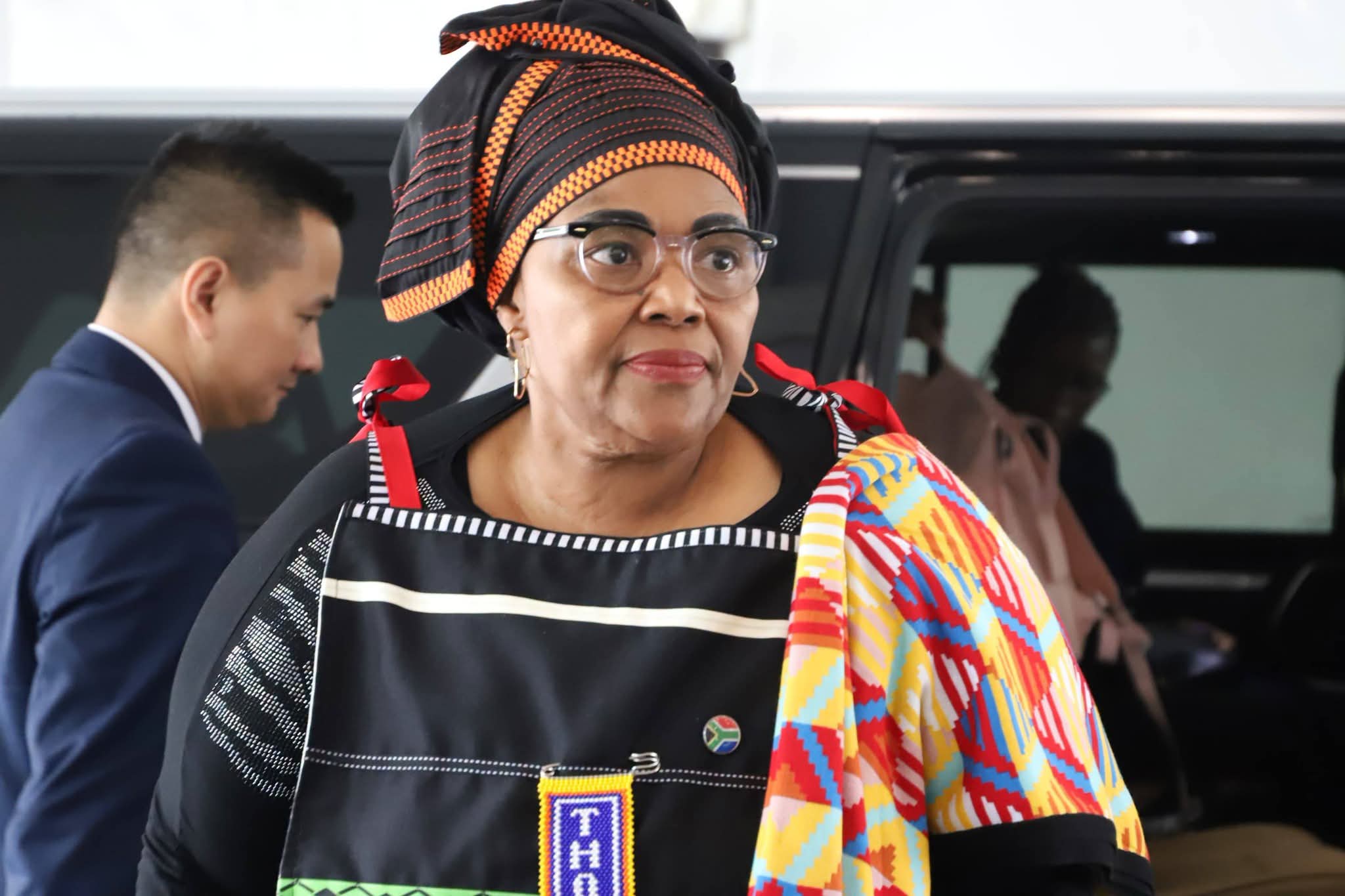 ‘I sincerely apologise’: Majodina regrets profane exchange with resident