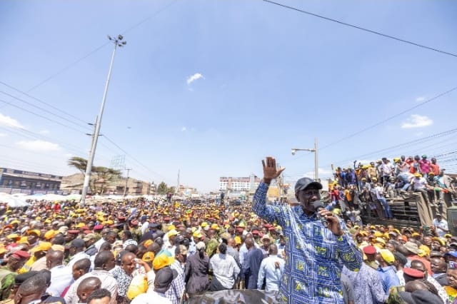 Burundians rush to leave Kenya after crackdown on businesses