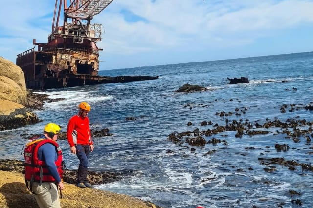 ‘Treacherous’ trail traps German tourist overnight near Hout Bay