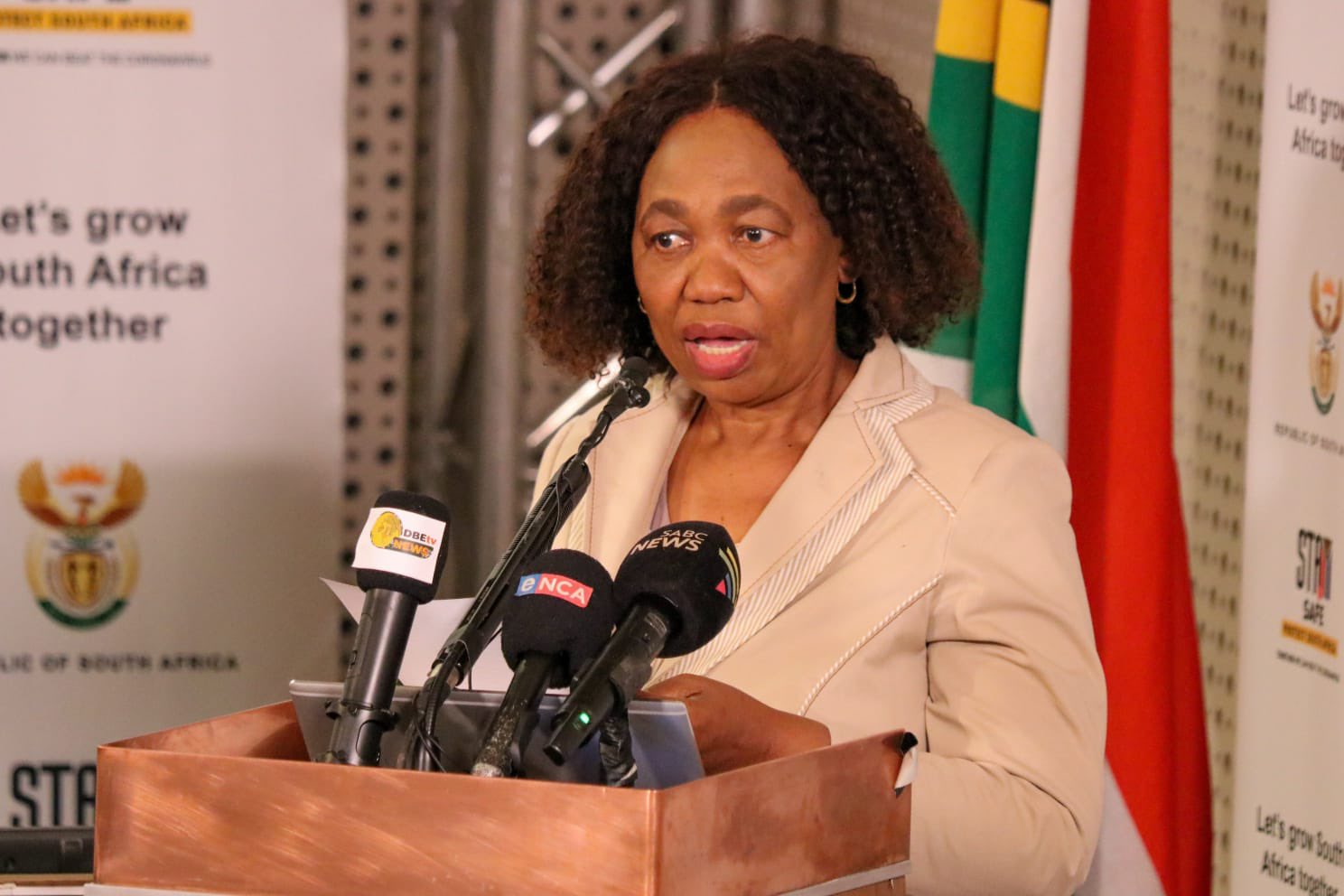 ‘Within hours’: Motshekga explains rapid deployment of 510 soldiers to KZN