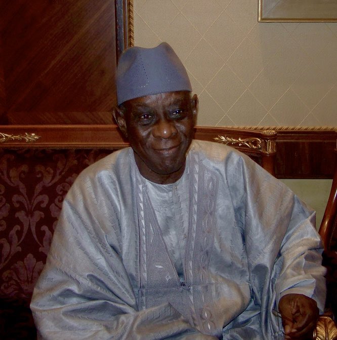 Senegalese author Cheikh Hamidou Kane dies aged 98
