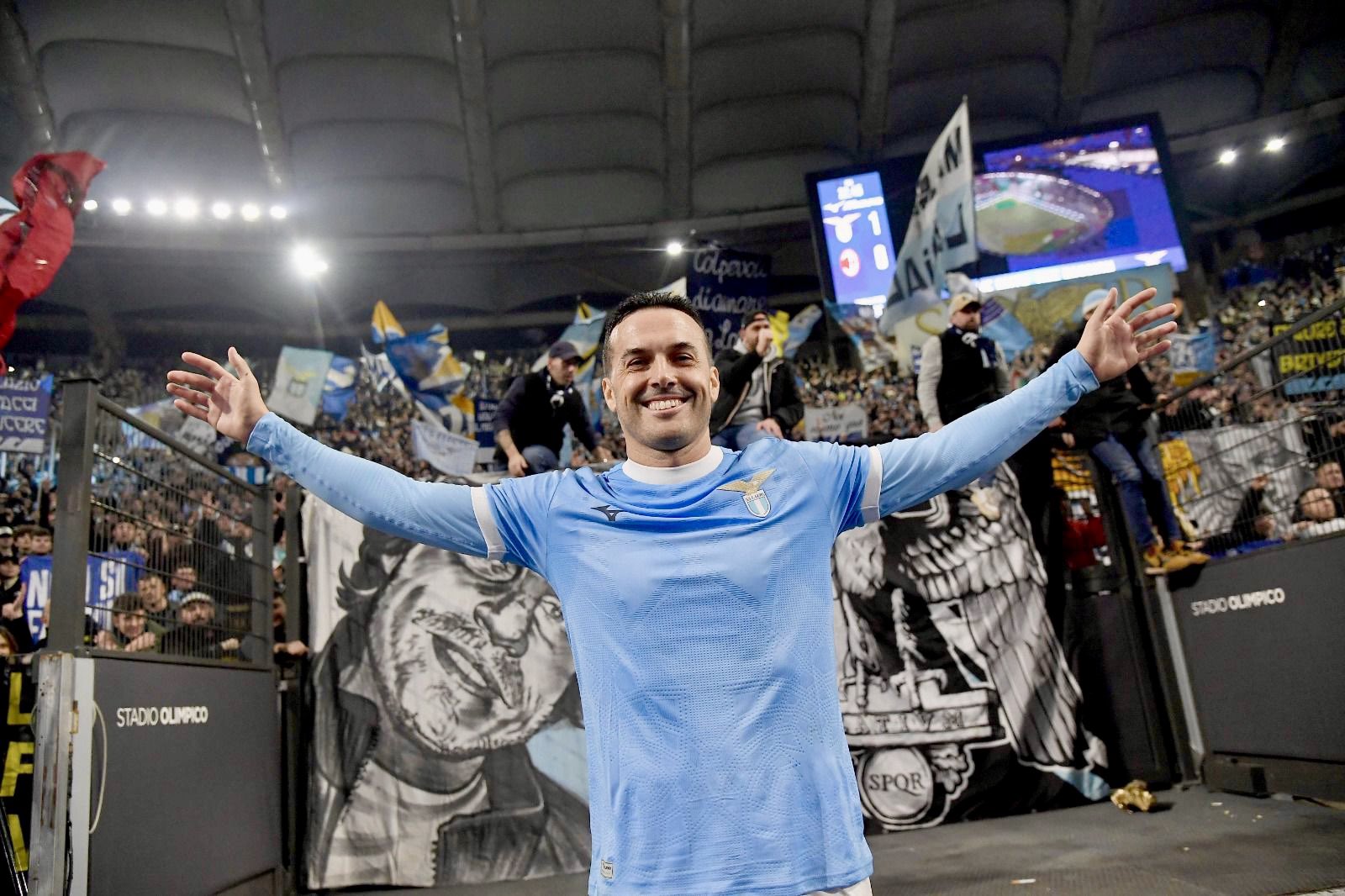 Former Spain, Barca winger Pedro retires from football